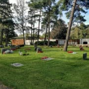 Skogskapellet i Falkenberg – en varm och värdig plats för avsked